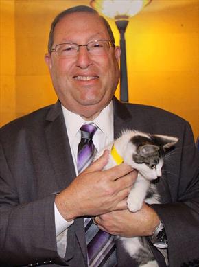 Los Angeles City Councilman Paul Koretz